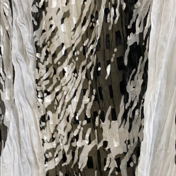 Elena Wang XL sleeveless flowy kimono top - Picture 7 of 7